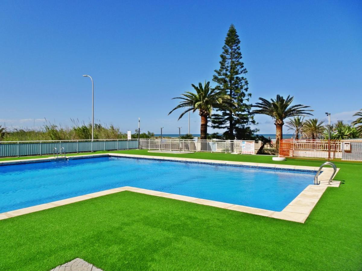 Aigua Blava Primera Linea - Alquiler Solo Familias Playa de Gandia Exterior photo